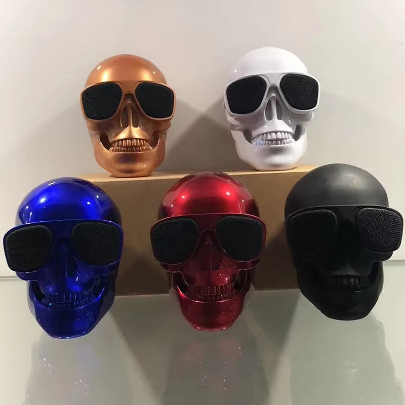 Skull Head Speaker Portable Mini Bluetooth-Compatible Wireless HD Stereo Speakers Skull Head Subwoofer Creative Home Ornament